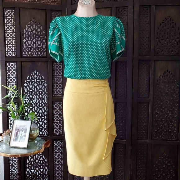 Vintage Hankerchief blouse Sm/M - Picture 16 of 16